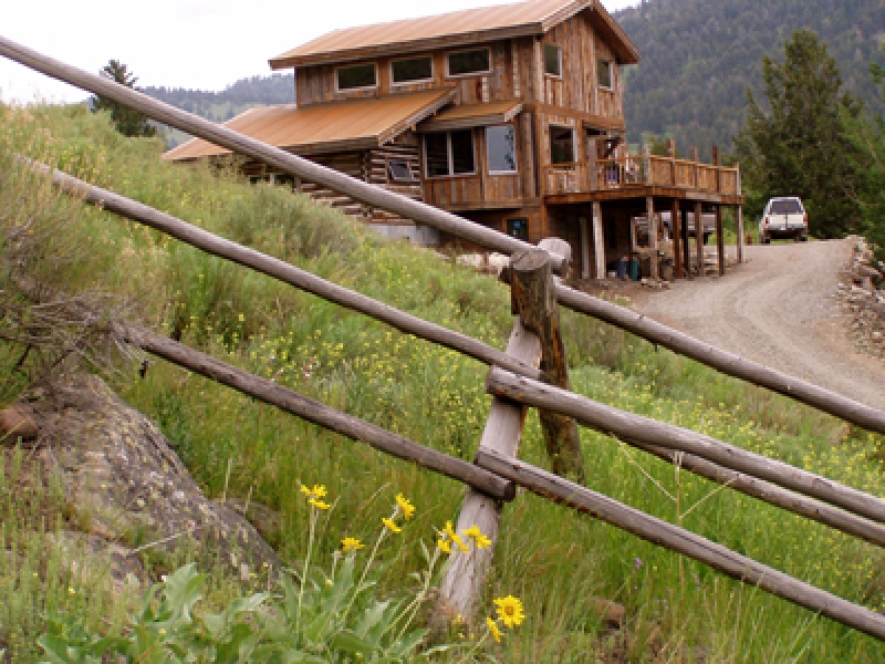 Sunny Slope Lodge